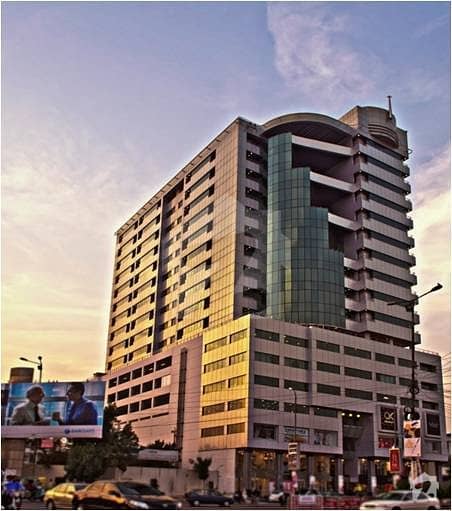کلفٹن ۔ بلاک 5 کلفٹن کراچی میں 1.56 کنال دفتر 10 لاکھ میں کرایہ پر دستیاب ہے۔