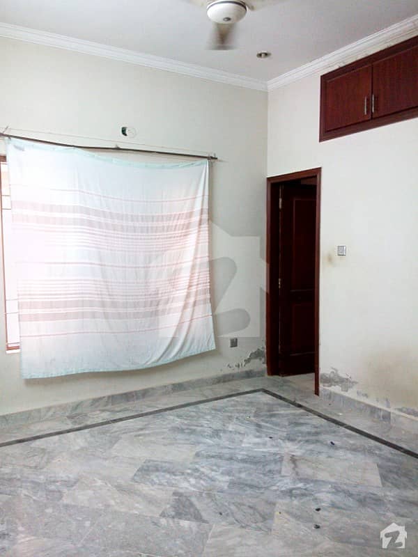 G132 30x60 Upper Portion For Rent Marble Flooring Wide Street