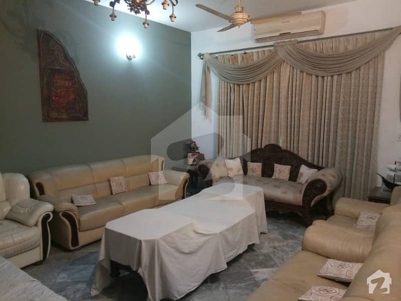 10 Marla House With 4 Bedrooms In Cantt Lahore
