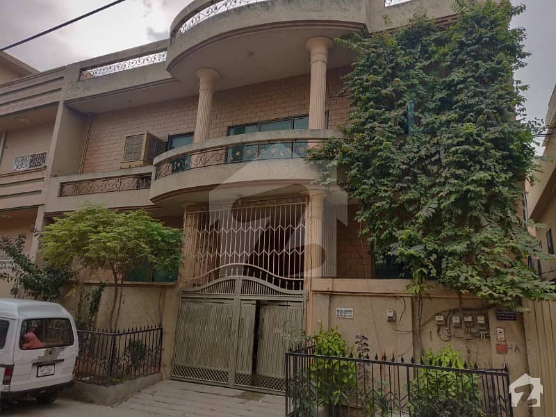 شلے ویلی راولپنڈی میں 5 کمروں کا 5 مرلہ مکان 1 کروڑ میں برائے فروخت۔
