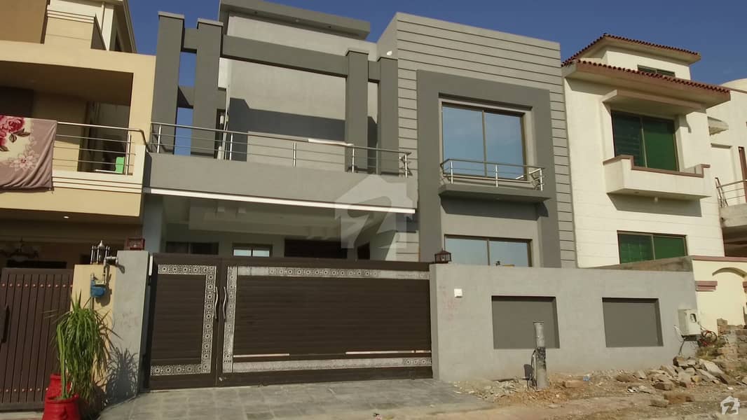 Triple Storey House Is Available For Rent In Bahria Town Phase 7