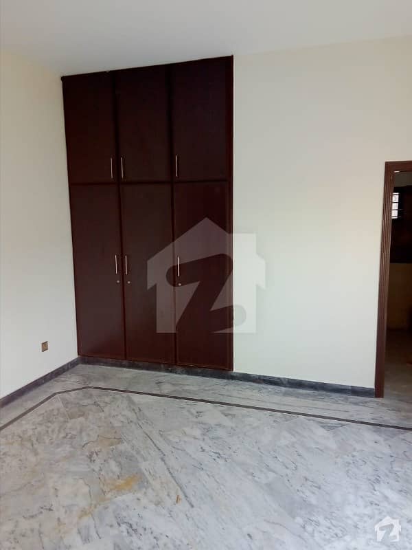 1 Kanal House Single Storey For Rent