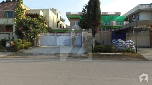 666 Square Yards House Is Available For Sale In Sector I-8/4 Islamabad 666 Square Yards House Is Available For Sale In Sector I-8/4 Islamabad