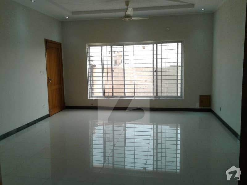 1 Kanal House Portion In Bahria Town Available For Rent