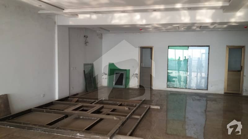 Rent Estate Offer 8 Marla 4th Floor With Lift For Rent In Dha Phase 6