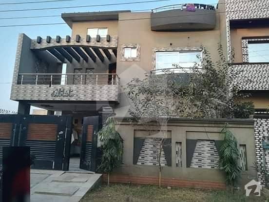 40x80 Triple Storey On Main Double Road Full Furnished House