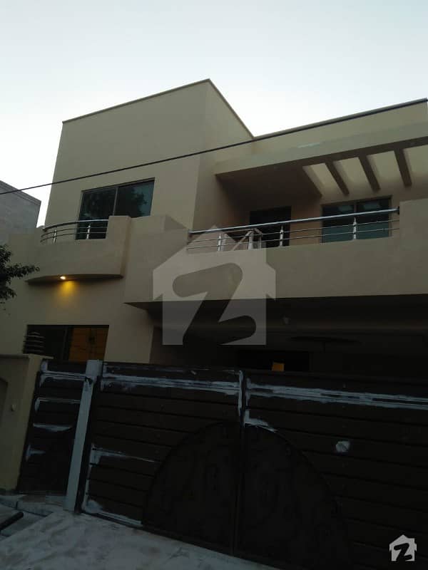 8 Marla Double Storey Ideal Located Beautiful House Available For Sale