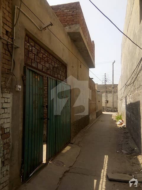 One Room Independent House Portion Is Available At Rent T Chungi No 9 Multan