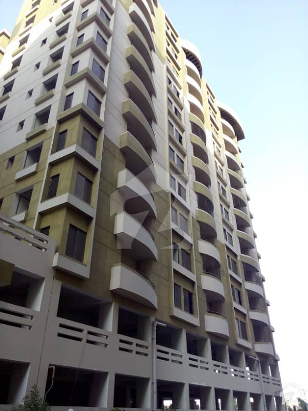 گلستانِِ جوہر ۔ بلاک 10 گلستانِ جوہر کراچی میں 3 کمروں کا 8 مرلہ فلیٹ 42 ہزار میں کرایہ پر دستیاب ہے۔