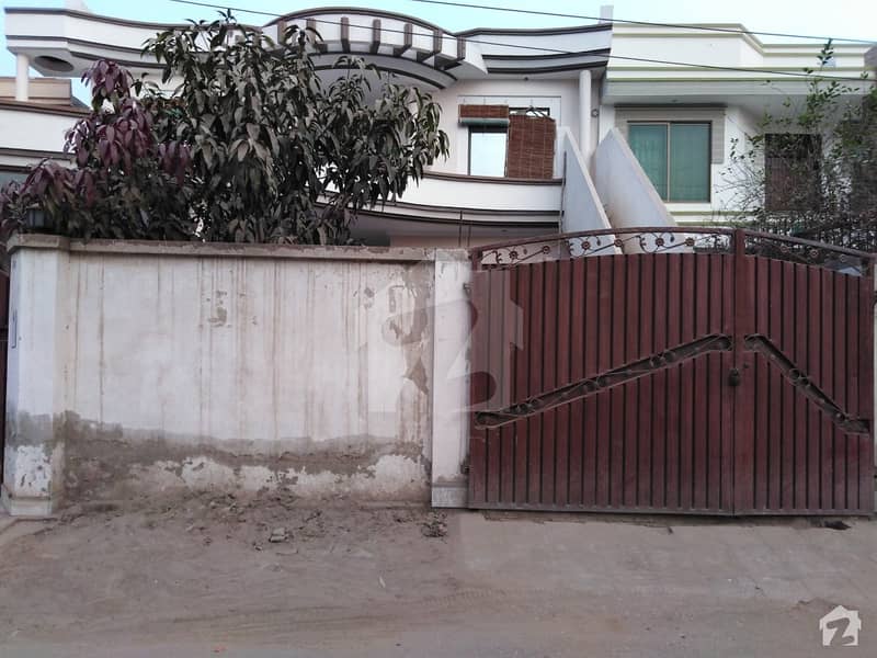 15 Marla House Is Up For Rent In Naka Chowk