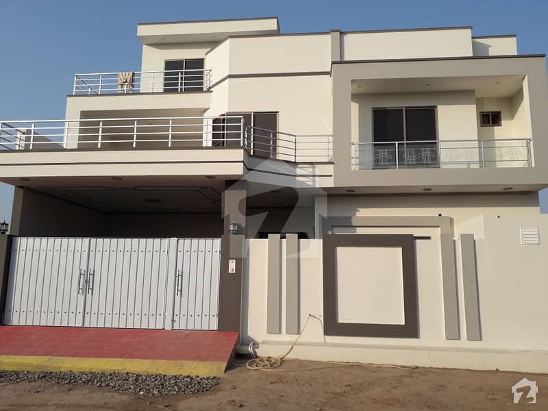 Newly Build Triple Storey House For Sale