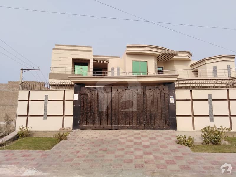 8 Marla Corner Double Storey House For Sale 8 Marla Corner Double Storey House For Sale