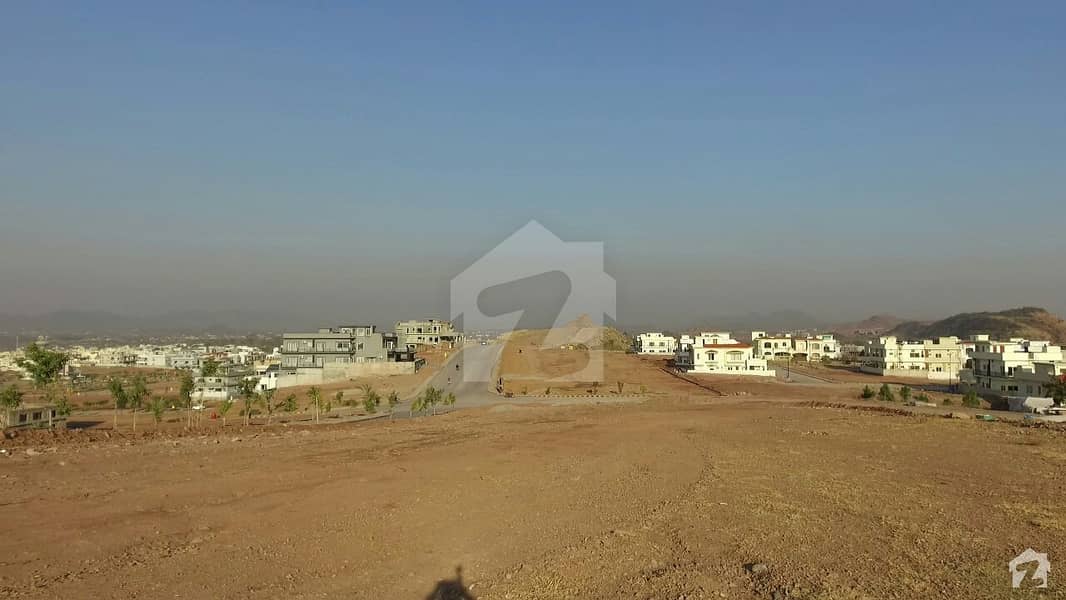 2 Kanal Hill Top Height Location Plot Is Available For Sale