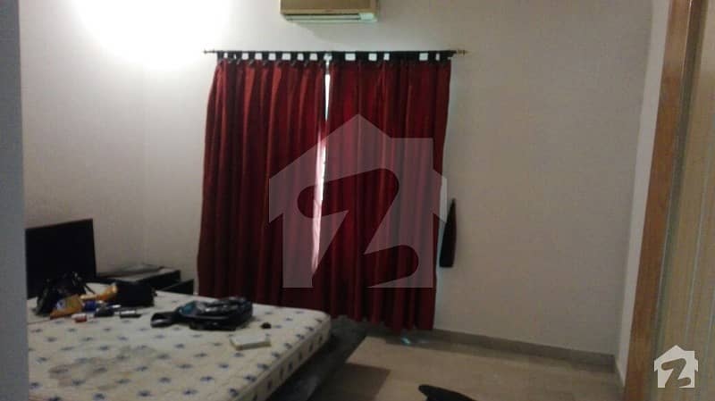 12 marla OUTCLASS UPPER PORTION in Johar Town BLOCK G4 Near EMPORIUM MALL