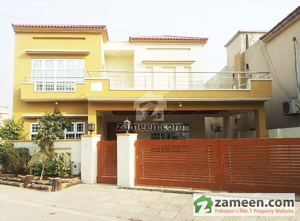 Excellent Renovated 5 Beds 18 Marla Bungalow Available For Sale In Bahria Town