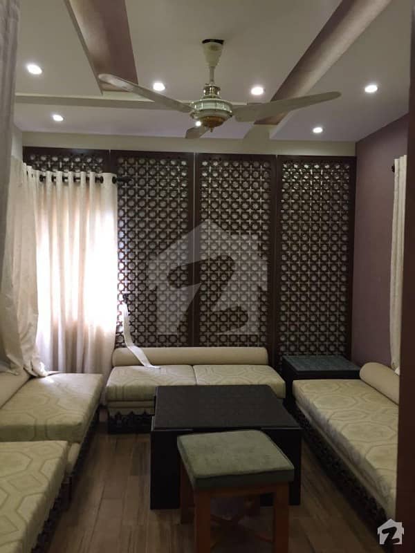 مسلم آباد سوسائٹی کراچی میں 4 کمروں کا 11 مرلہ مکان 5. 25 کروڑ میں برائے فروخت۔