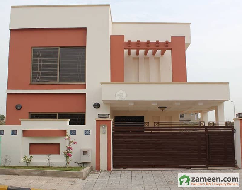 Soft Touch 10 Marla 5 Beds Class Made House Available For Rent In Bahria Town