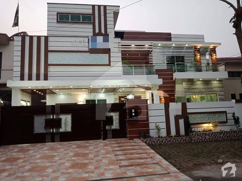 1 Kanal New Luxury House Is Available For Sale At Punjab Government Employees Cooperative Housing Society At Prime Location 1 Kanal New Luxury House Is Available For Sale At Punjab Government Employees Cooperative Housing Society At Prime Location