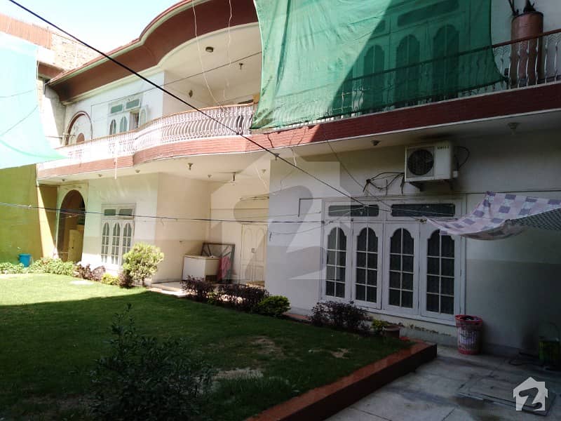42 Marla House On Nishterabad Road Peshawar City for Sale