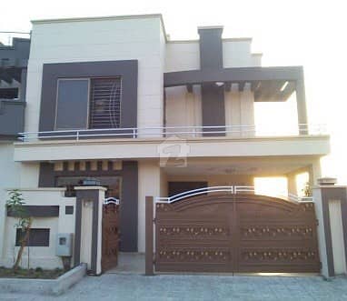 One Of Glourious And Awesome 11 Marla Beautiful Cottage Available For Sale In Bahria Town