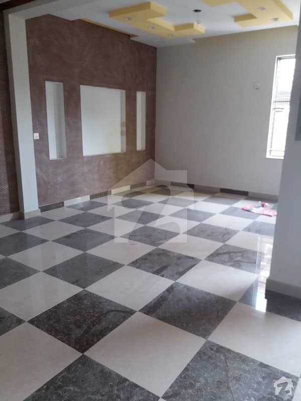 Mian Farooq Estate Offer 6 Marla Double Storey House For Sale