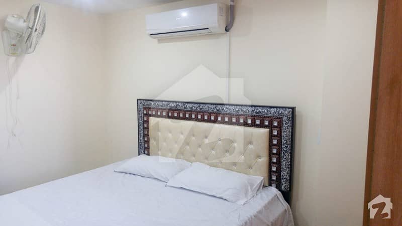 1 Bed Flat Full Furnished For Rent In Bahria Town 1 Bed Flat Full Furnished For Rent In Bahria Town