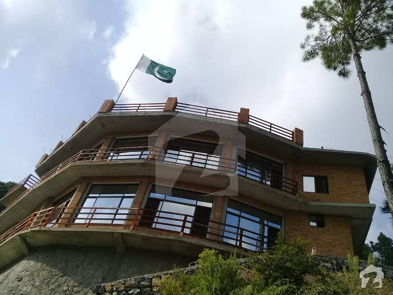 Pir Sohawa New Monaal Beautiful Out Class Location Flat On Installment 2 Beds Size 1100 Sy