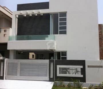 Phase 6 - Just Stay And See 10 Marla 4 Bed Class Made House Available For Sale In Bahria Town