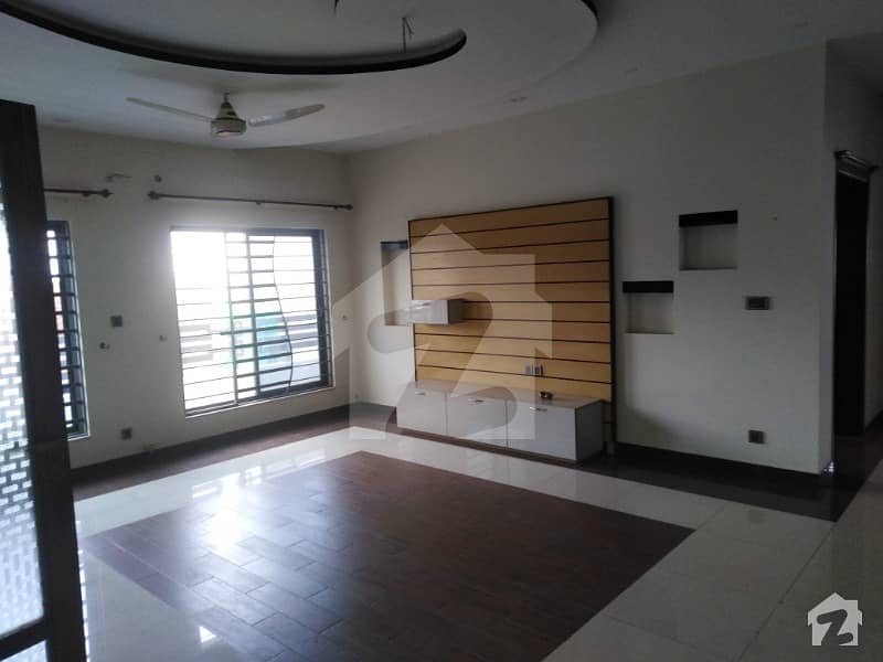 Luxurious Upper Portion Available For Rent At Prime Location In Sector C