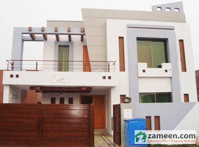 Phase 4 - Excellent Class Work Done In 10 Marla Bungalow Available For Sale In Bahria Town
