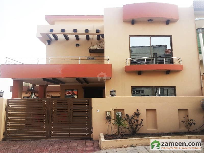 Phase 3 - Renovated Classic 5 Beds 10 Marla Bungalow Available For Sale In Bahria Town