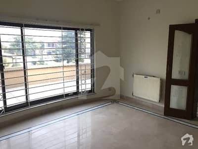 3 Beds Upper Portion for for Rent In Fazaia Colony
