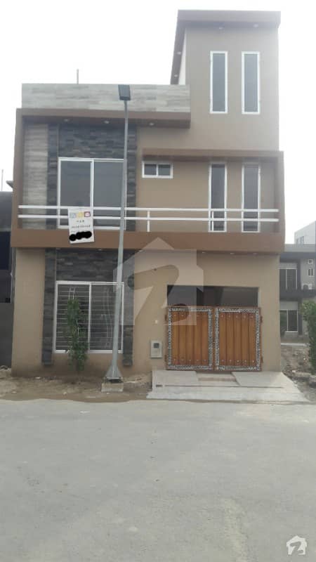3 Marla Facing Park Brand New House For Sale