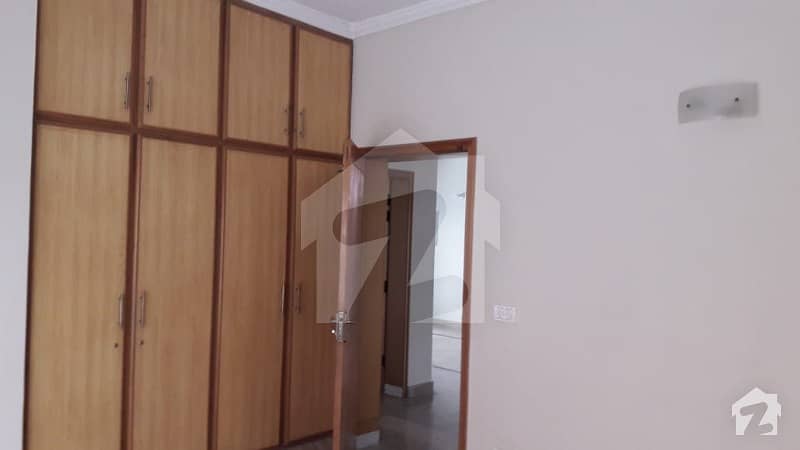 1 Kanal Lower Portion For Rent In Phase 1 Dha