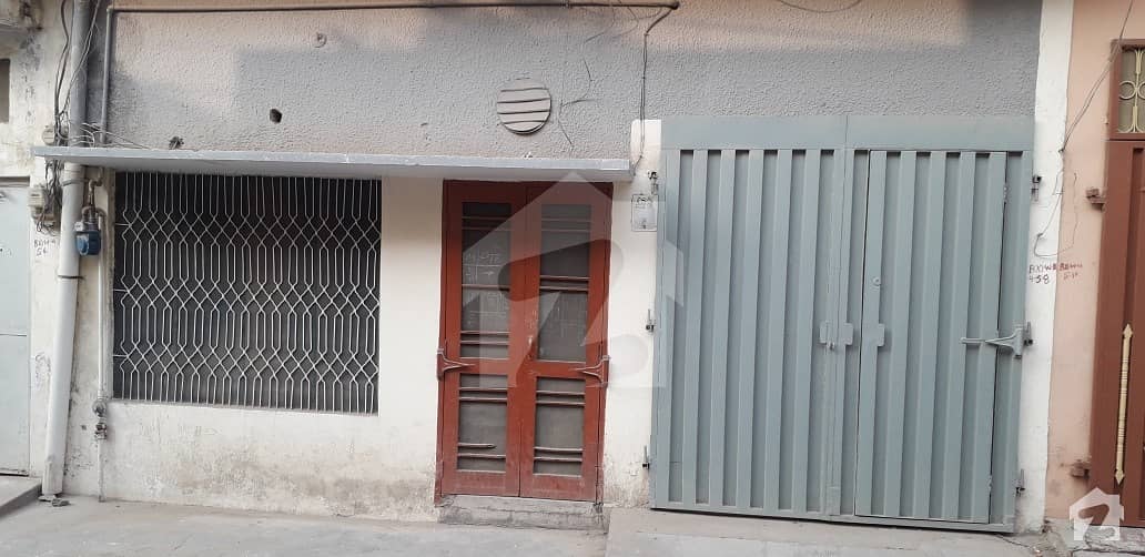 Old Construct Street No 4 Double Storey House For Sale