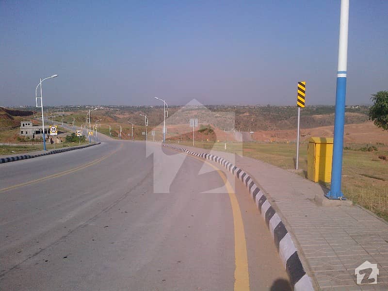 Park Face Solid Land Plot Ideal Location Size 5 Marla Plot Available For Sale On Reasonable Price