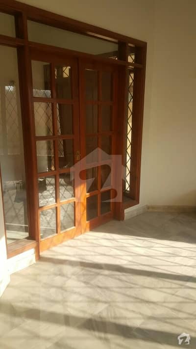 West Independent Bungalow In Heart Of Phase 6 West Independent Bungalow In Heart Of Phase 6