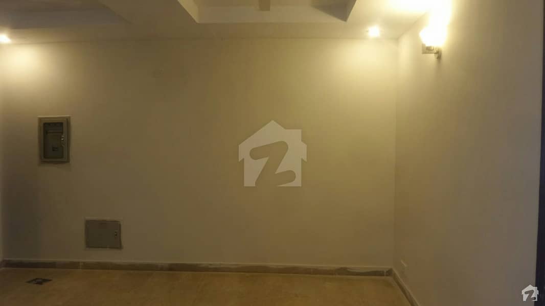 Second Floor Flat For Rent - Best For Office Use