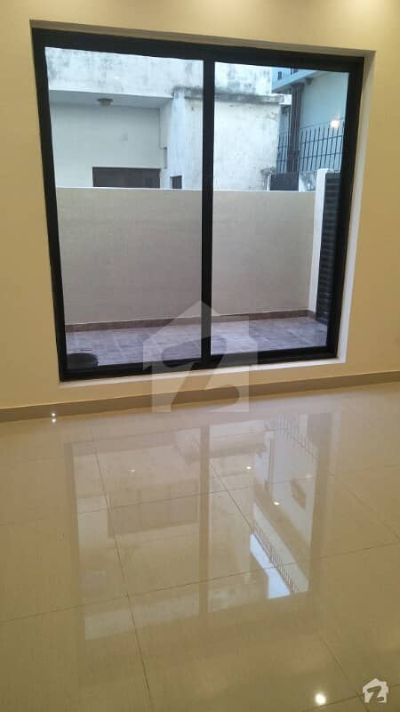 HOUSE FOR SALE IN SECTOR G10
