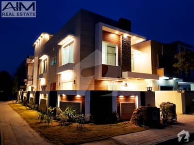 Luxury 11 Marla Corner House Luxury 11 Marla Corner House