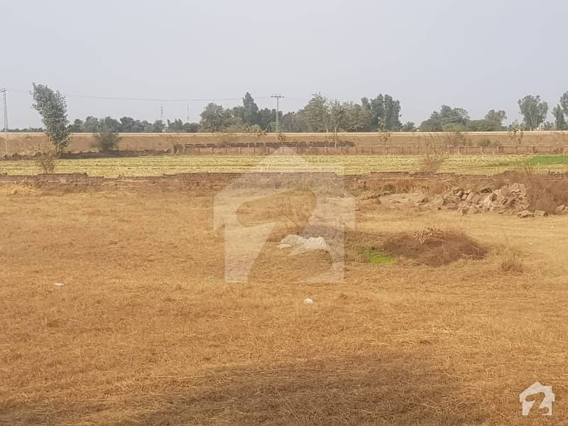 80 Marla Commercial Plot Is Available Near Motorway Exit