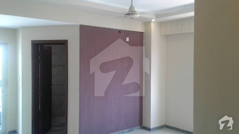 Non Furnished One Bedroom Apartment For Rent In QJ Heights