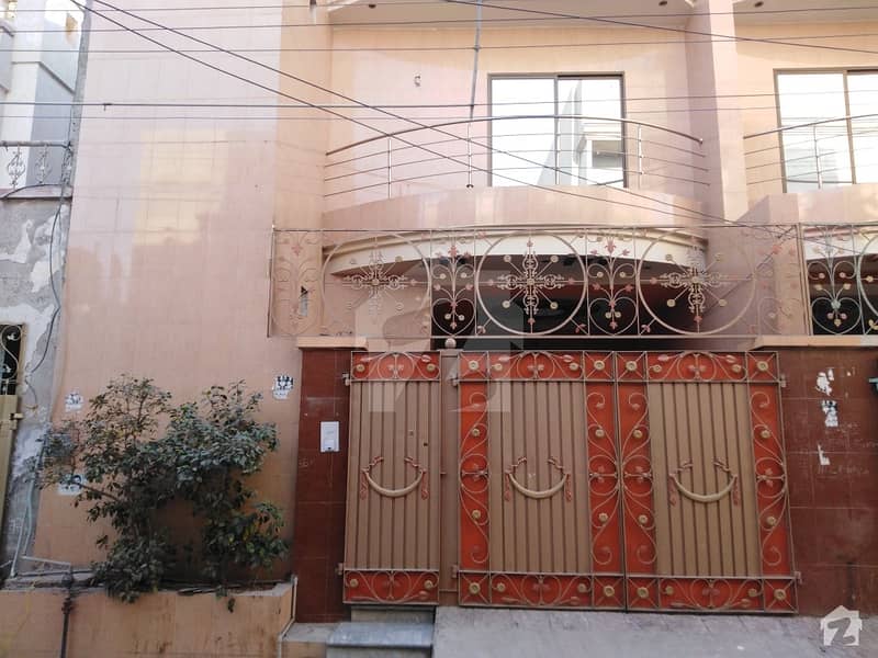 House Is Available For Sale - Samna Abad