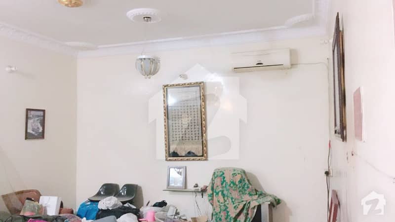 Well Maintain 240 Sq Yd Bungalow For Sale In Gulistan-e-Johar Block 15