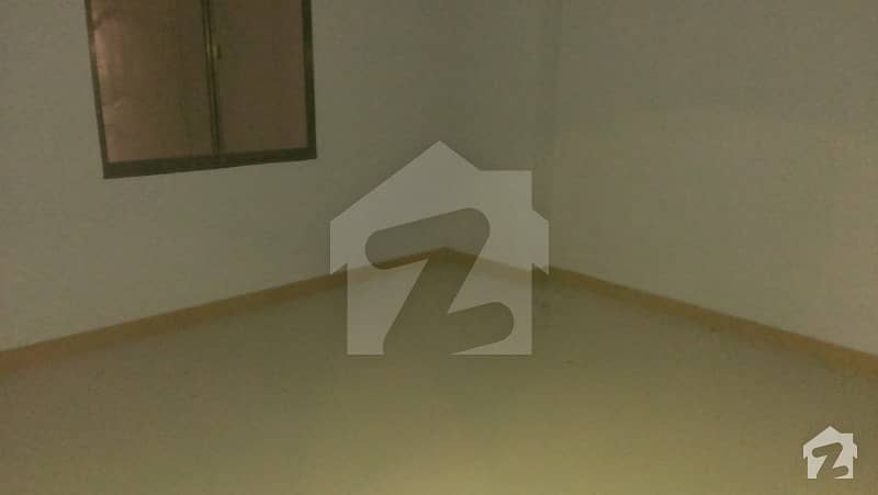 3 BED DD FLAT AVAILABLE FOR RENT AT SHAHEEDE MILLAT ROAD