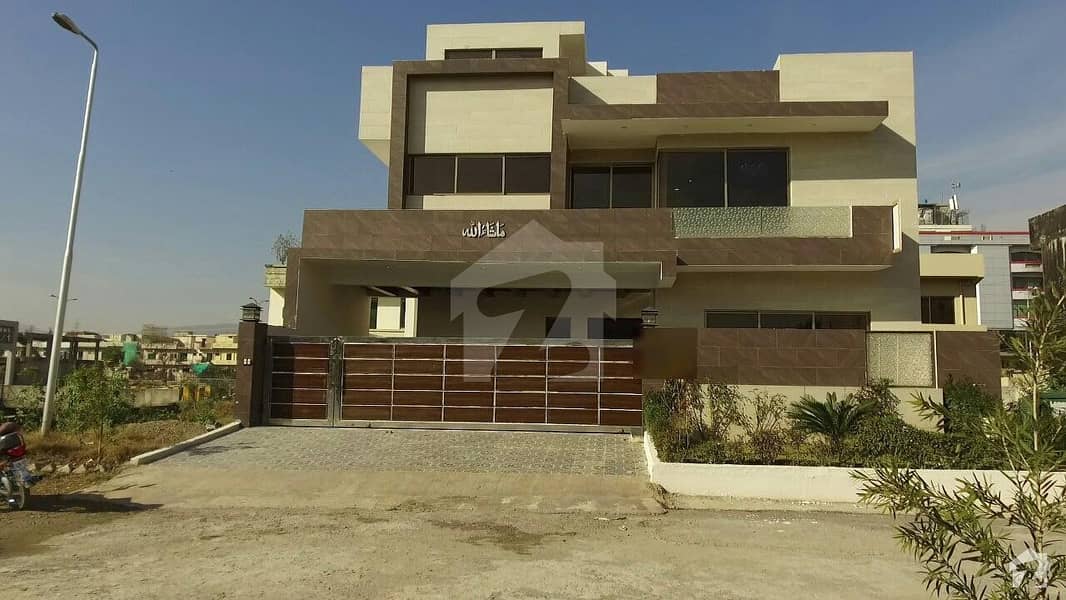 Brand New 3200 Square Feet House Is Available For Sale In E-11/2 Islamabad