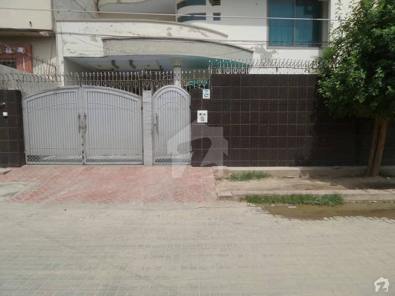 Double Storey Beautiful Banglow For Sale At Aziz Yaqoob Town, Okara