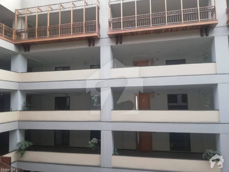 Cantt Mall Of Lahore Apartment For Rent Facing Mall Road