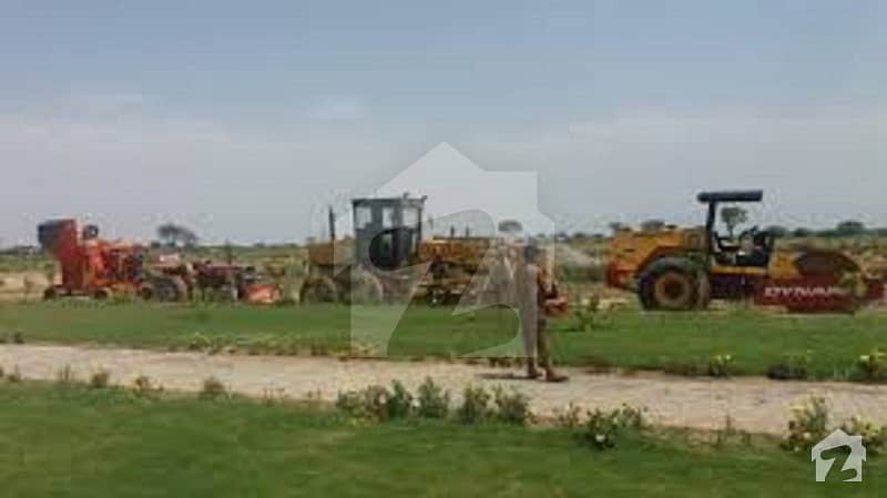 Size 5 Marlas Plot for sale in Paradise Enclave Islamabad on easy Installments