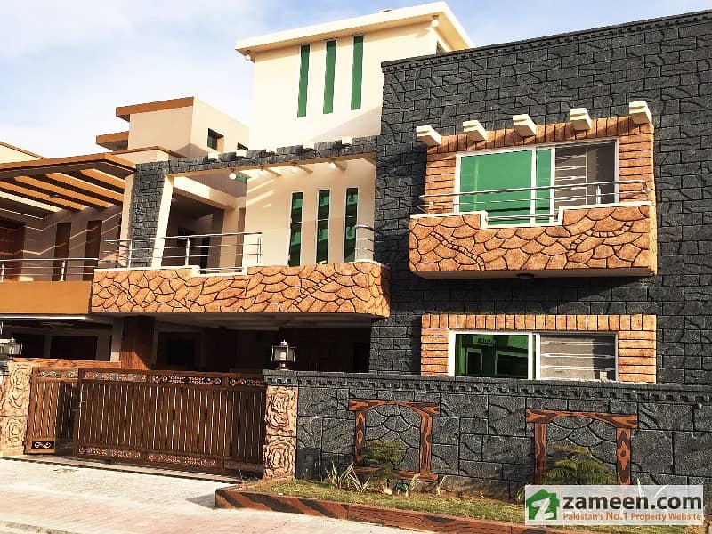 Focus On Value Not Price, 10 Marla size Bungalow Available For Sale in Bahria Town